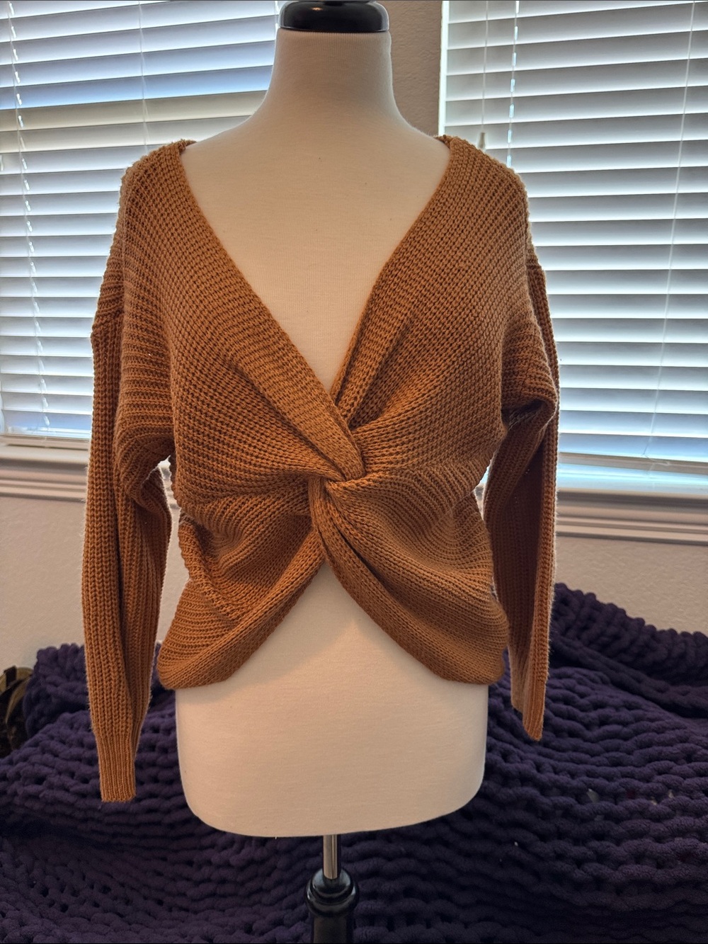 Women's Twist-Front Knit Sweater - Camel